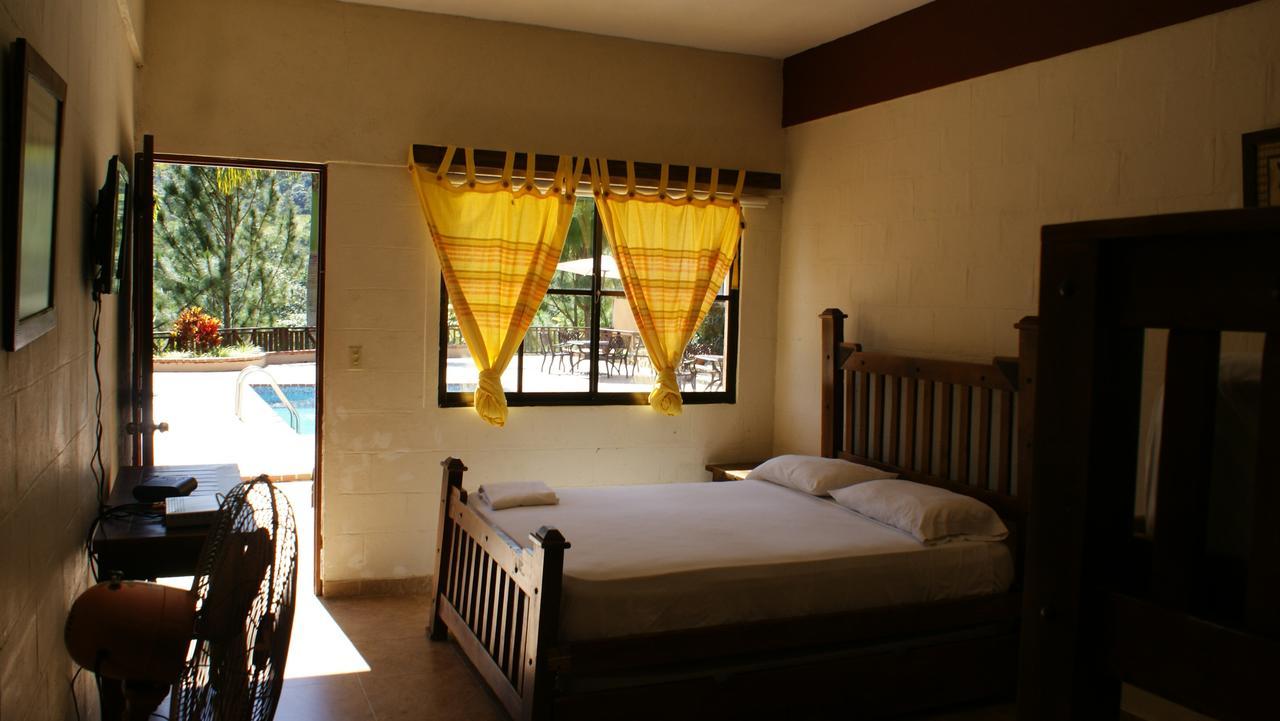 Hotel Rancho La Aurora Jarabacoa Eksteriør billede