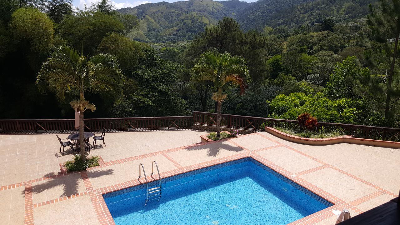 Hotel Rancho La Aurora Jarabacoa Eksteriør billede